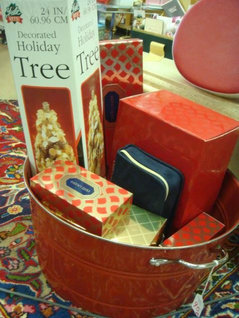 The Ultimate ESTEE LAUDER Holiday Gift Set:: The Ultimate ESTEE LAUDER Holiday Gift Set: Includes 7 Estee Gift Sets, All in Original Boxes, Plus Christmas Tree and Pottery Barn Metal Tub. Over $400. Retail. (200-400)