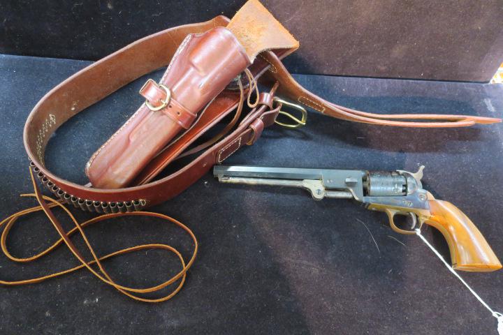 Black Powder 36 Cal Navy Colt Pistol & Leather Holster: Black Powder 36 Cal Navy Colt Pistol & Leather Holster Naval Battle Scene on Magazine, Walnut Grips, Very Good Condition. Copy of Colts Sent to Texas during Their Revolution from Mexico. (250-500)