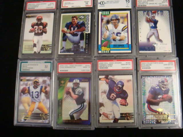 8 Graded Football Cards 10 to 9: 8 Graded Football Cards 10 to 9: Kurt Warner, Chad Pennington, Thomas Jones, Ron Dayne, Peter Warwick, Tim Carter, Brian Griese (Rookie), Rich Gannon Graded in Sealed Plastic Sleeves. (100-250)