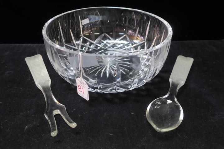 WATERFORD "Lismore" Crystal Salad Bowl with Servers:: WATERFORD "Lismore" Crystal Salad Bowl with Servers: Elegant "Lismore" Pattern Bowl is 10"D. Includes Glass Spoon and Fork Servers with Frosted Handles. Beautiful Condition, 9 3/4" L. (100-200)