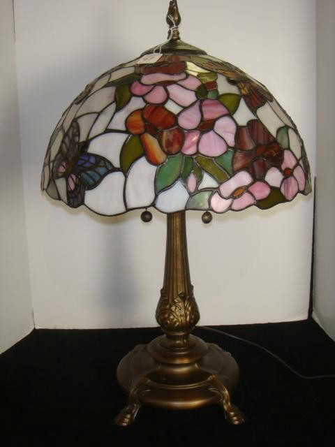 97: DALE TIFFANY Butterfly Style Stained Glass Lamp:
