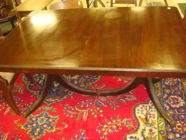 Duncan Phyfe Style Dining Table: Duncan Phyfe Style Dining Table: Double Pedestal Base, 55"W. (200-300)