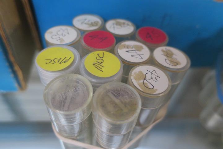 326 MERCURY Silver Dimes From 1943 to 1945S:: 326 MERCURY Silver Dimes From 1943 to 1945S: Sorted by Mint and Date, in Plastic Screw Cap Coin Containers. Various Conditions. Starts at $300.00, Melt is $475.00. (600-1200)