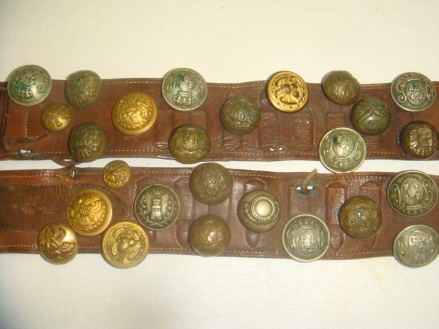 50+ 18th & 19th Century Military Buttons:: 50+ 18th & 19th Century Military Buttons: Affixed to a Belt, Coat and Cuff Buttons from United States, English, and Spanish Uniforms, In Various Conditions from Very Good to Well Worn. Buttons For Art