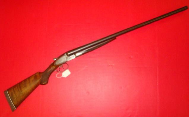 LC SMITH, HUNTER ARMS, 12 GA, IDEAL GRADE SHOTGUN: LC SMITH, HUNTER ARMS, 12 GA, IDEAL GRADE SHOTGUN: One of the Finest American Shotguns. SN FWE101239, 12 GA. London Steel Double Barrel Hammerless Shotgun, Automatic Ejectors, Walnut Stock w/ Rubber R