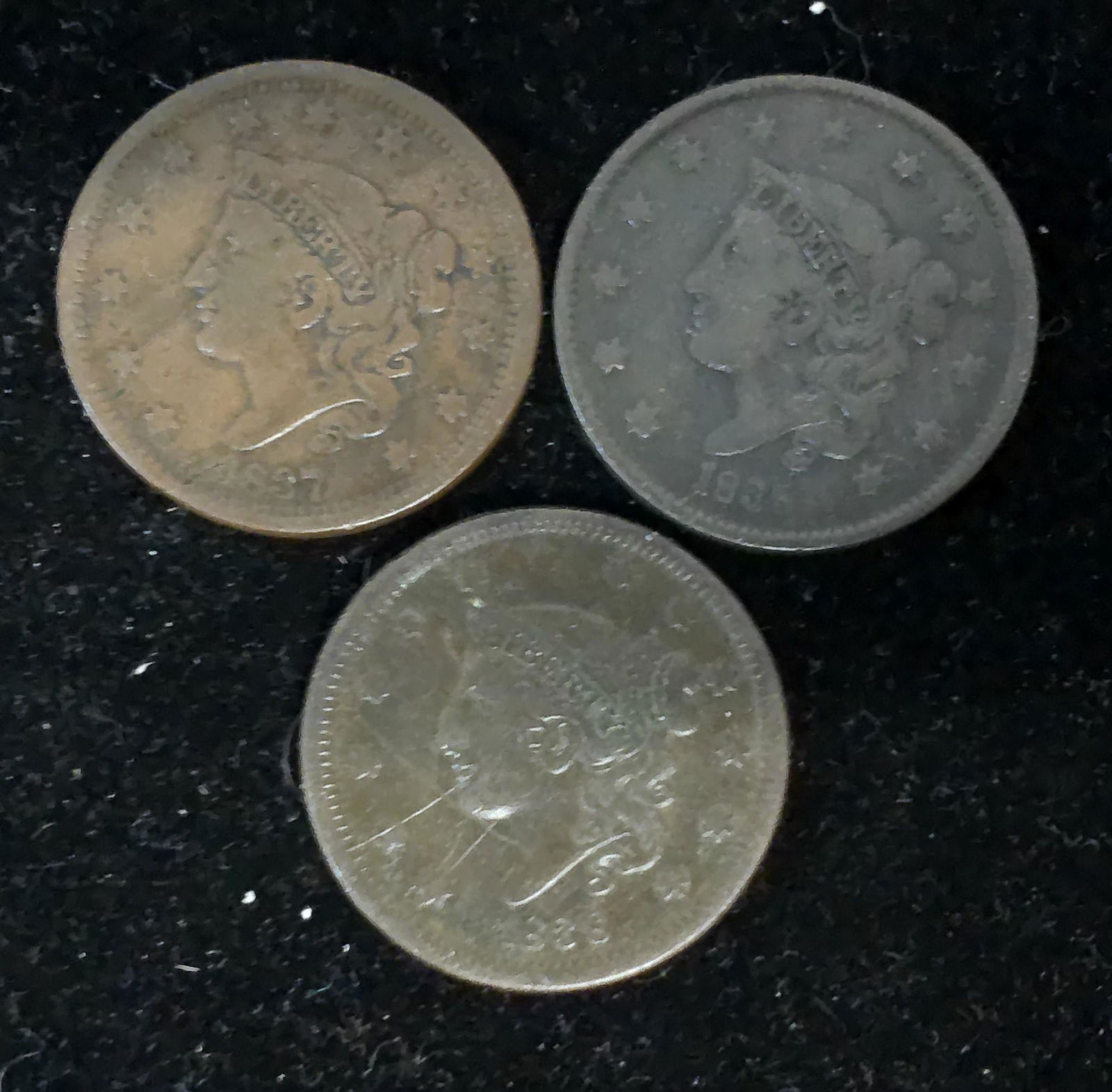 Three 1830-1833 US "YOUNG HEAD" LIBERTY Large Cents: (1 of 2)