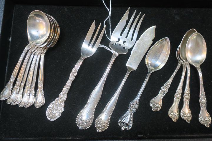15 Pieces of Assorted Sterling Silver Flatware: (1 of 4)
