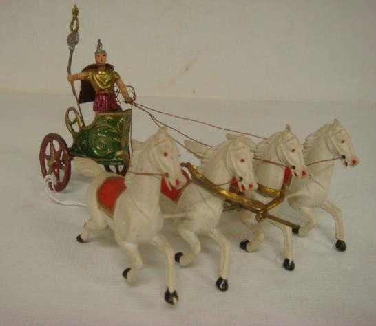 BEN-HUR Chariot with Driver and 4 White Horses:: BEN-HUR Chariot with Driver and 4 White Horses: 54mm Charioteer Judah Ben-Hur with Roman Standard Drives His Four Whites to Defeat the Evil Messala. Handpainted in Very Good Condition. More Charlton t