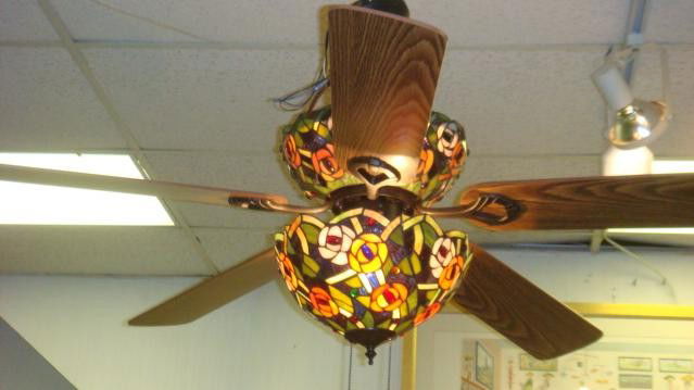 Stained Glass 5 Blade Ceiling Fan": Stained Glass 5 Blade Ceiling Fan" 50"D with Floral Patterned Stained Glass Globe on Top and bottom, Both Light. (200-350)