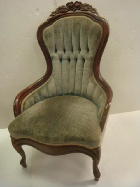 147: Mahogany CARLTON McCLENDON Victorian Ladies' Chair - Oct 30, 2011