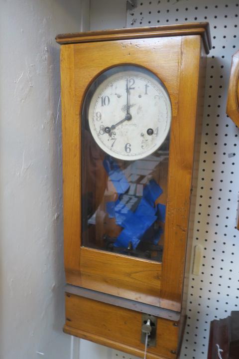 1930's SIMPLEX Time Recorder Clock:: 1930's SIMPLEX Time Recorder Clock: Recorder Machine Clock Used to Time Punch Cards for Workers. Metal Disk with Numbers and Gears. Serial #11388. Metal Face with Black Stenciled Numbers. Key Wind (No