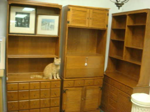 130: Three ETHAN ALLEN Baumritter Maple Wall Units: 130: Three ETHAN ALLEN Baumritter Maple Wall Units: