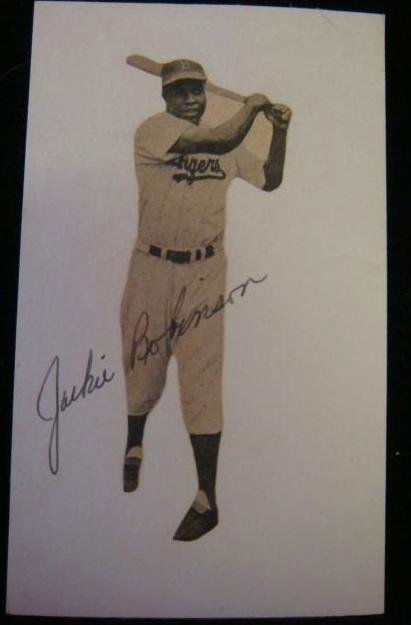 JACKIE ROBINSON Autograph, Baseball Hall of Famer: JACKIE ROBINSON Autograph, Baseball Hall of Famer: 3" X 5" Card, Picture in Brooklyn Dodgers Uniform. First Black Ball Player in Major League. Hall of Fame in 1962. 1949 Most Valuable Player. (500-750
