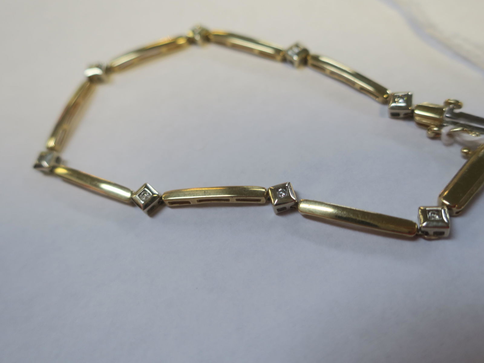 7" 14KT Diamond Link Bracelet: (1 of 3)