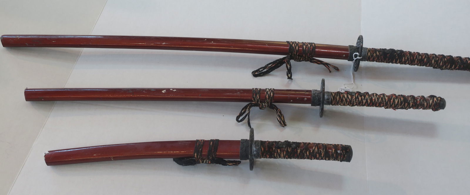 Modern Japanese DAISHO Three Sword Set with Stand: (1 of 3)