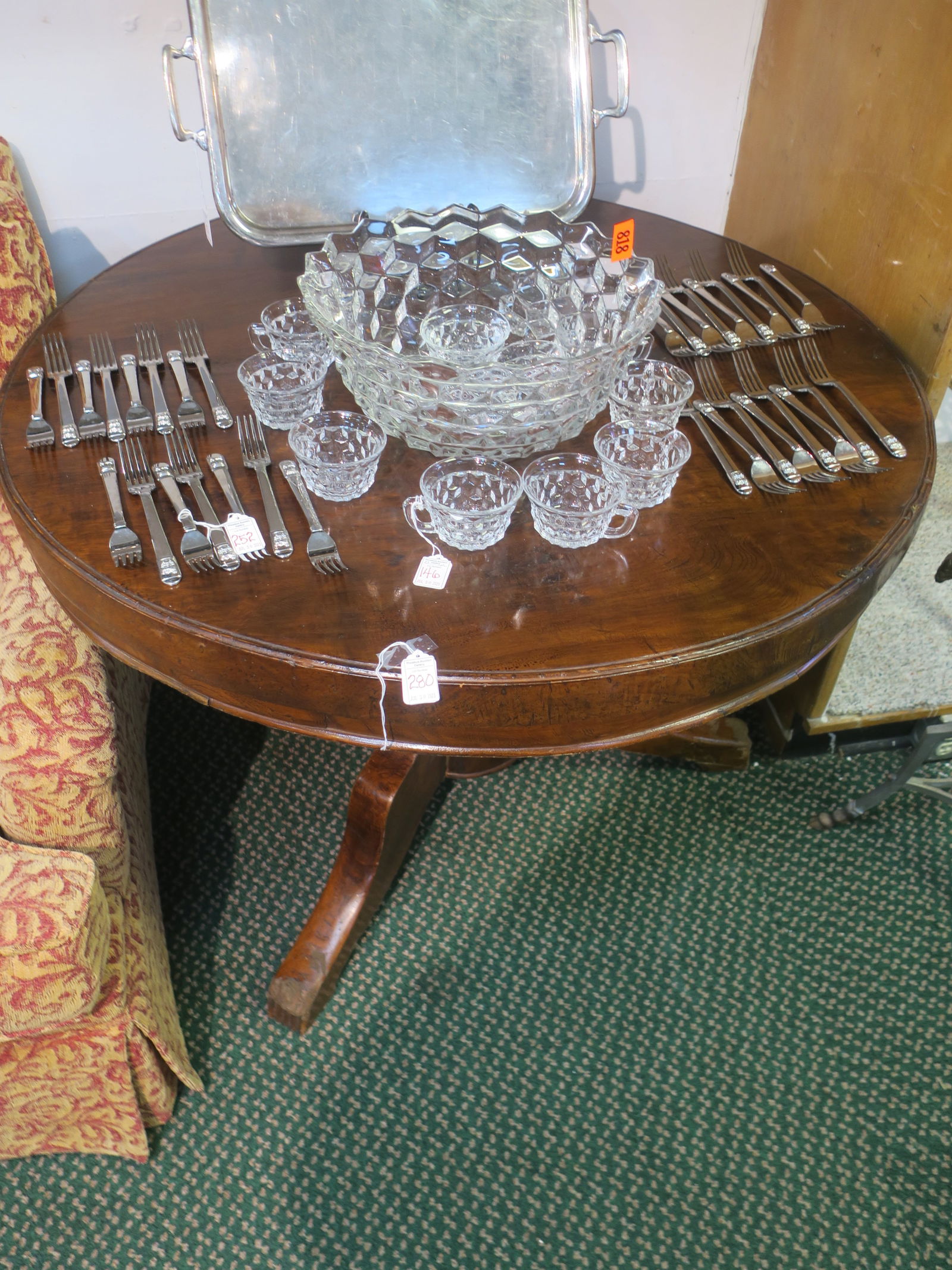 Antique Early 19th Century Mahogany 40" Round Table: (1 of 3)