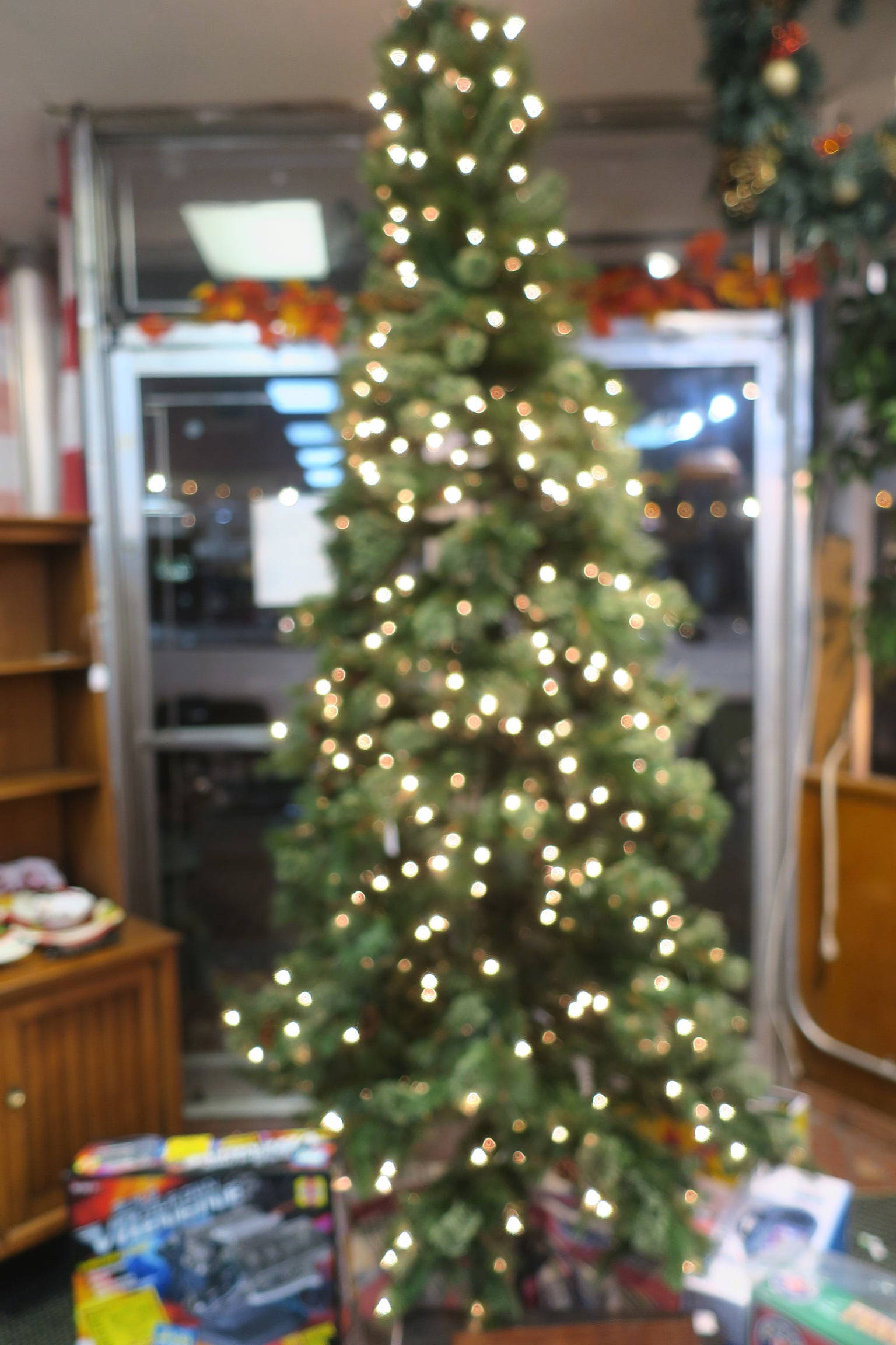 Martha Stewart Living 9' Prelit Christmas Tree Auction