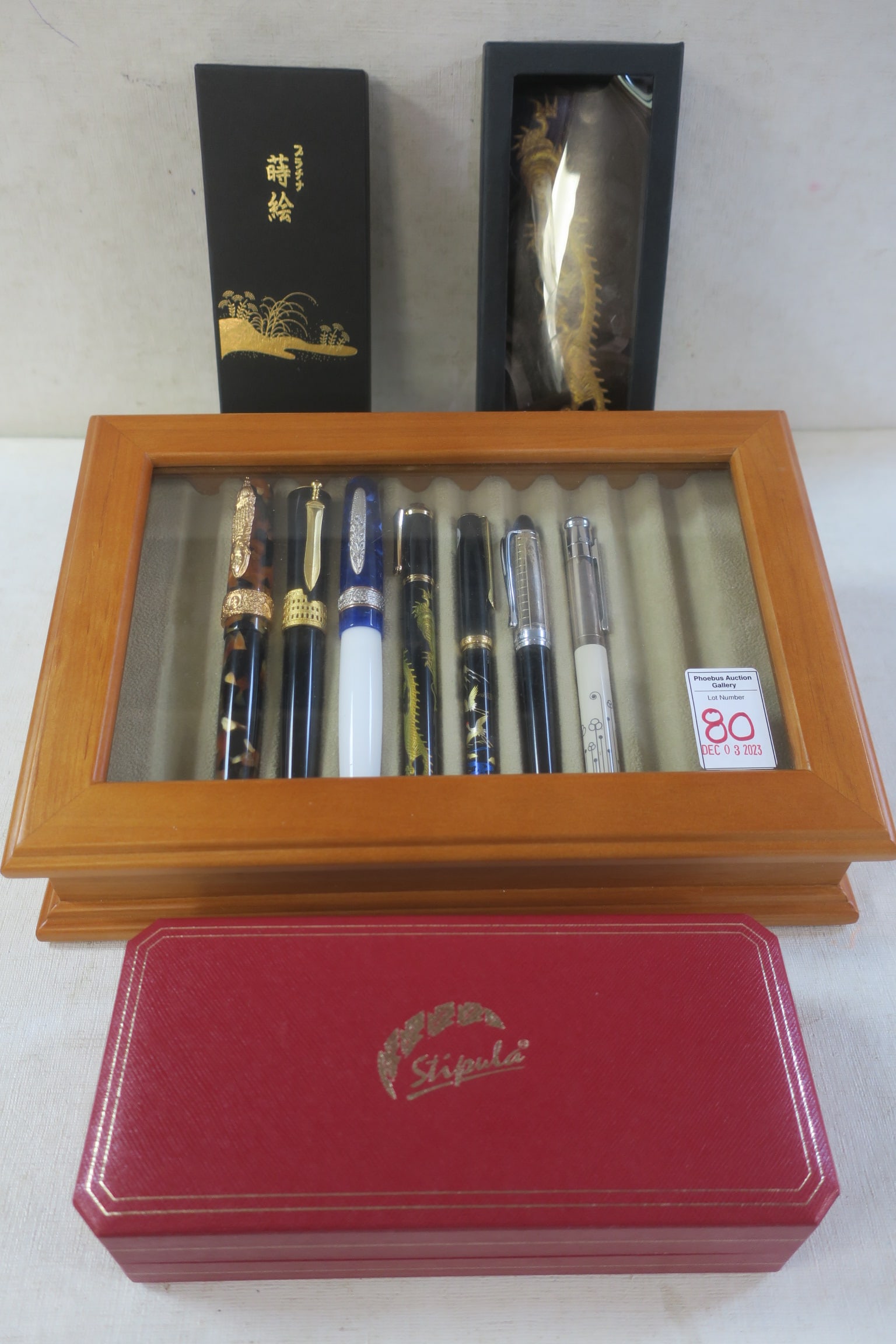 Seven Assorted Ballpoint Pens in Showcase Box: (1 of 6)