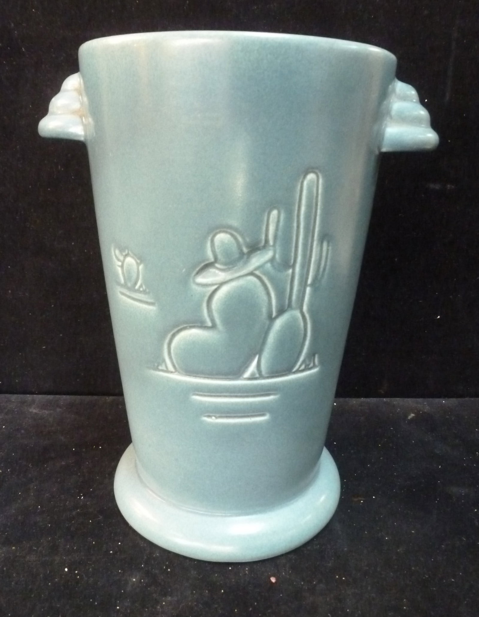 RED WING Rare Pottery Vase 762: (1 of 2)