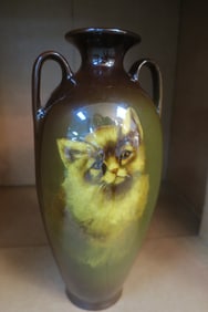 ROSEVILLE ROZANEWARE Pottery Vase with Cat, Repair: