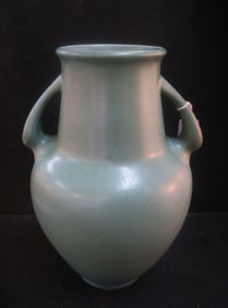 ROOKWOOD Green Matte Glaze 1922 Double Handled Vase: