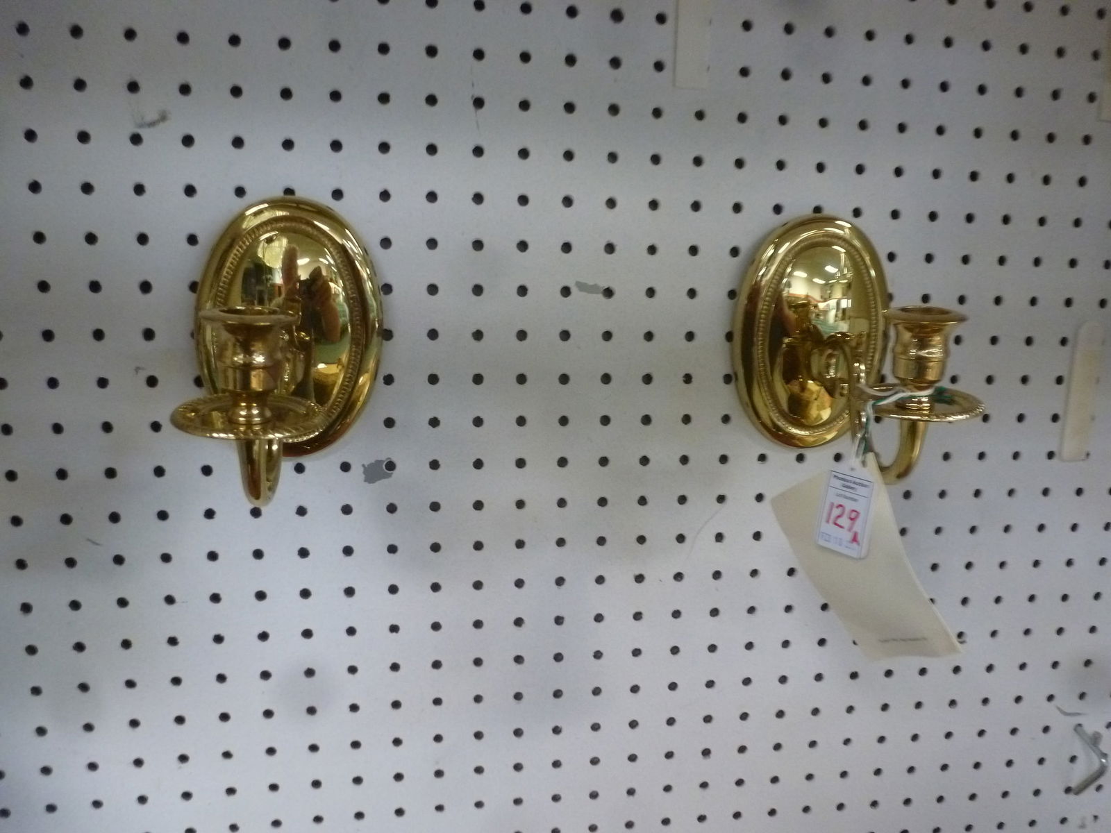 Pair of VIRGINIA METALCRAFTERS Federal Sconces: (1 of 4)