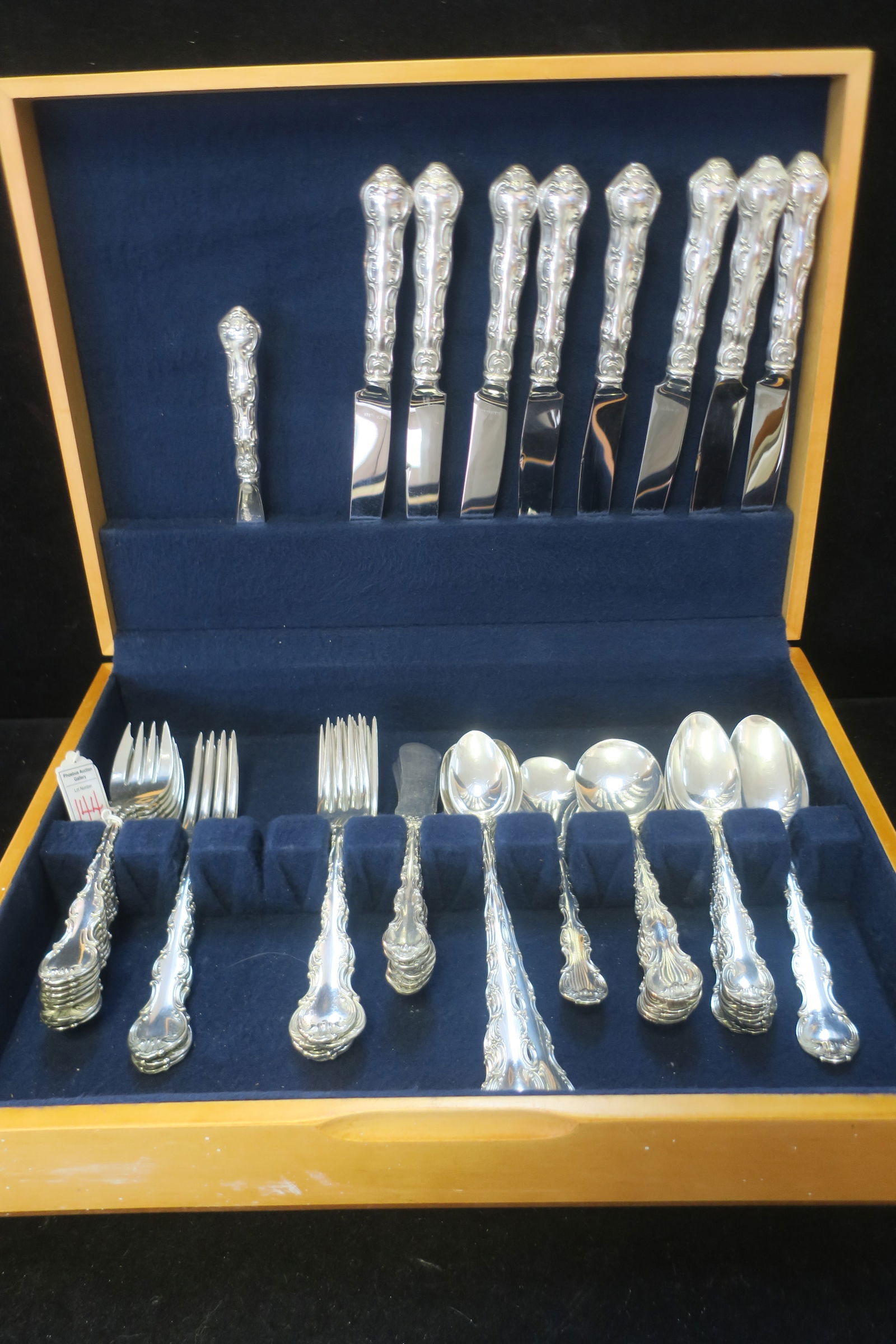 GORHAM "Strasbourg" Sterling Silver Flatware: (1 of 6)