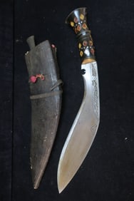Nepalese Kukri Fighting Knife with Leather Sheath: