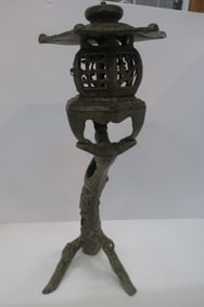ZEN Tea Garden Cast Iron Lantern: