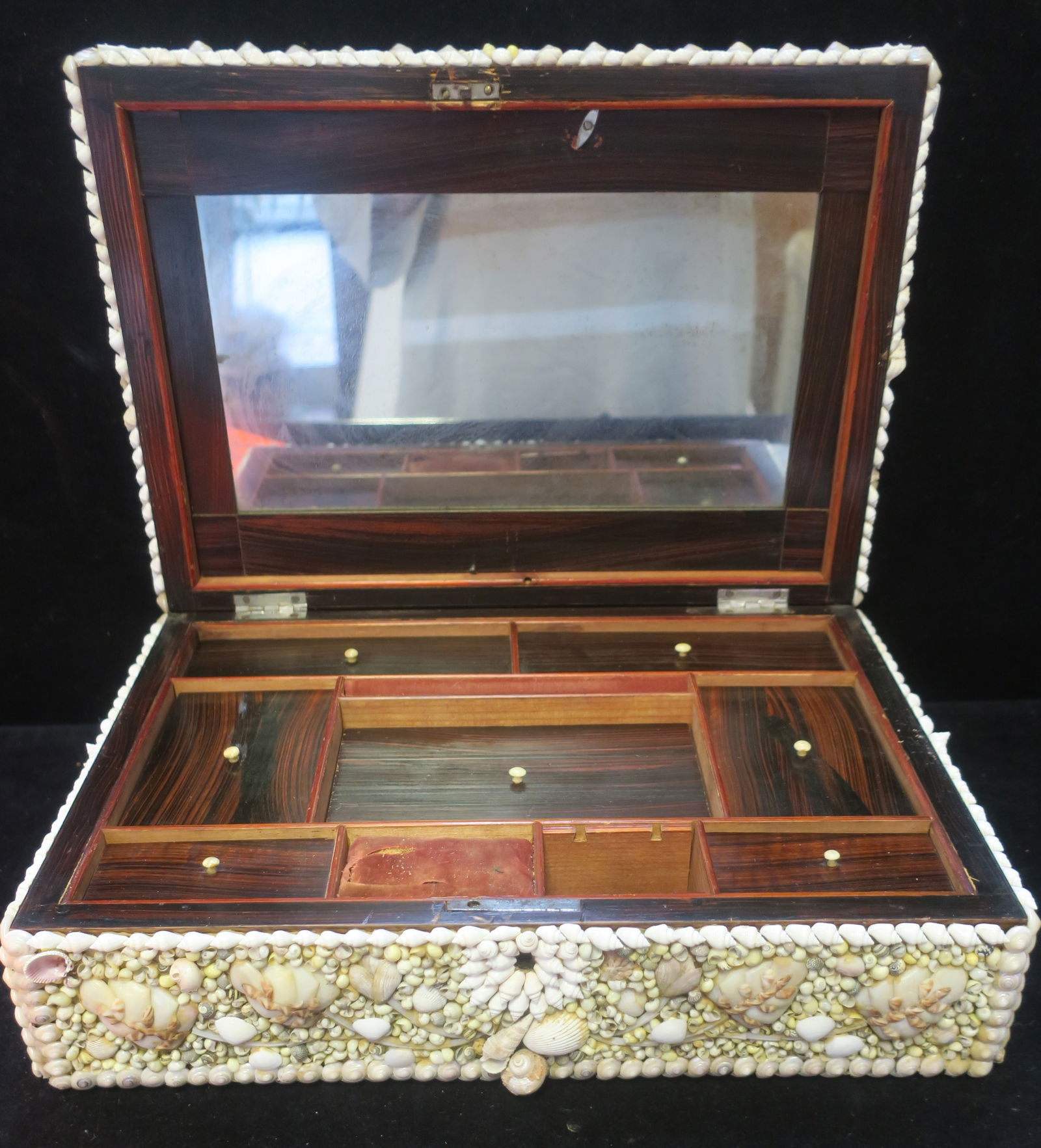 Large Victorian Shell Encrusted Wooden Sewing Box: (1 of 5)