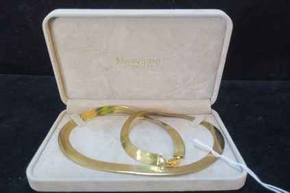 10Kt Yellow Gold Herringbone Necklace: