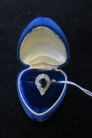 14Kt White Gold Diamond and Sapphire Ring: