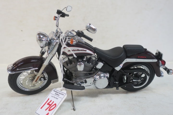 FRANKLIN MINT 2006 Heritge Softail Harley Davidson: (1 of 3)