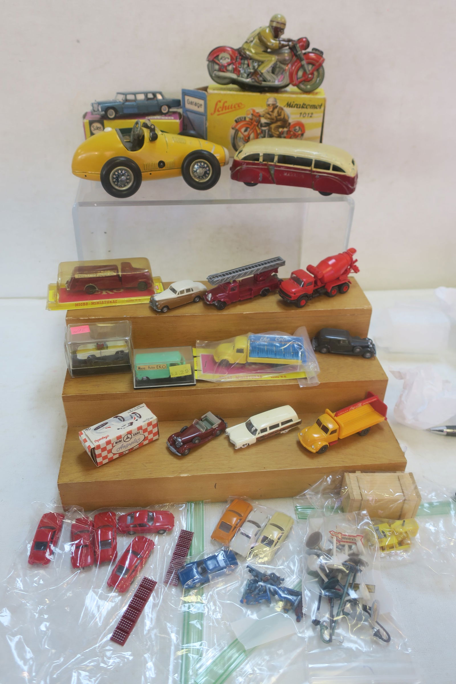 Big Collection, Small Things, Cars and More (1 of 4)
