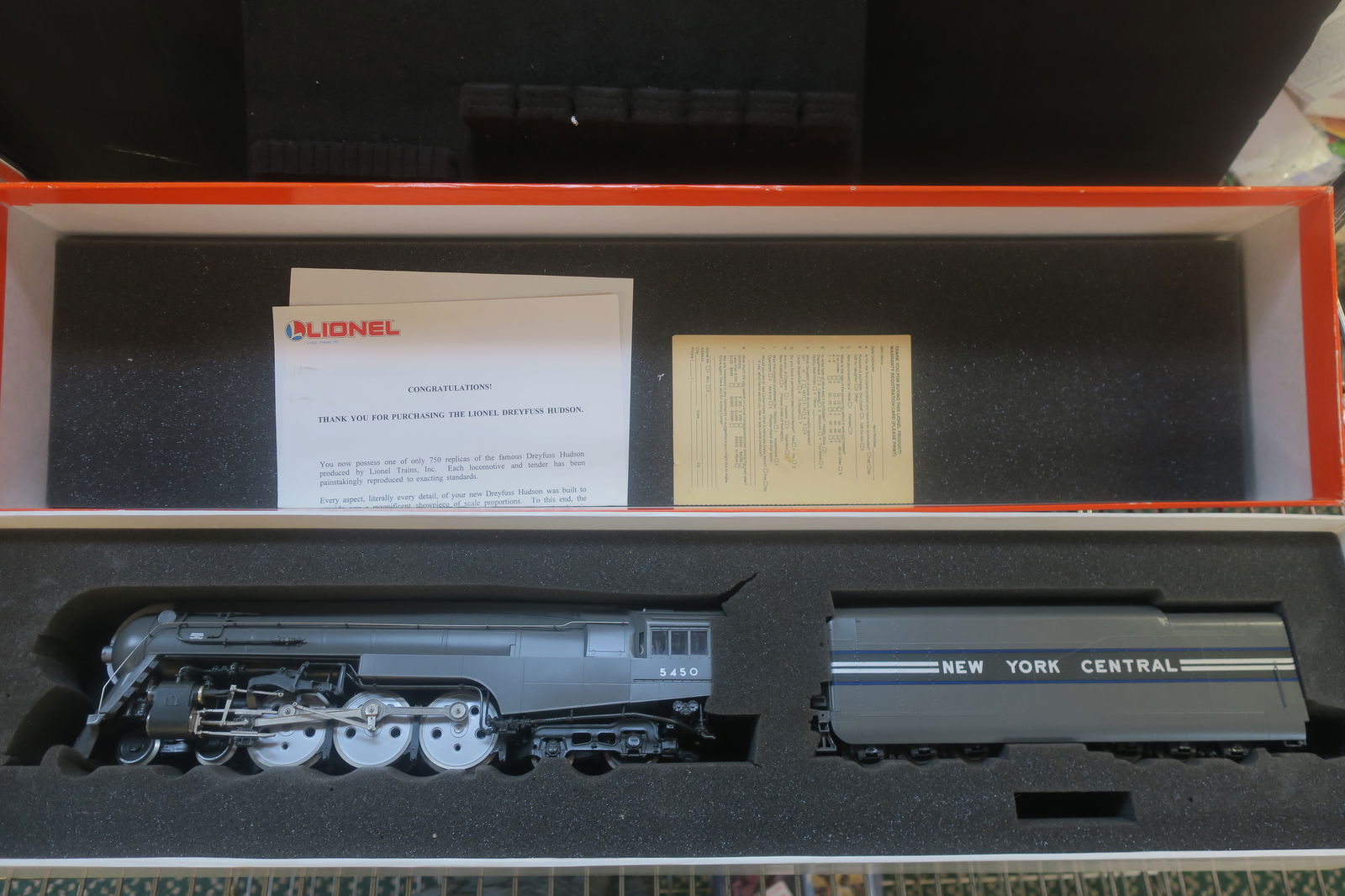 New LIONEL Dreyfuss Hudson Locomotive & Tender (1 of 6)