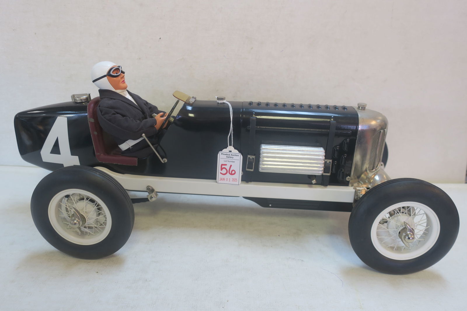 Miller 91 Motorized Indy Car Model (1 of 5)