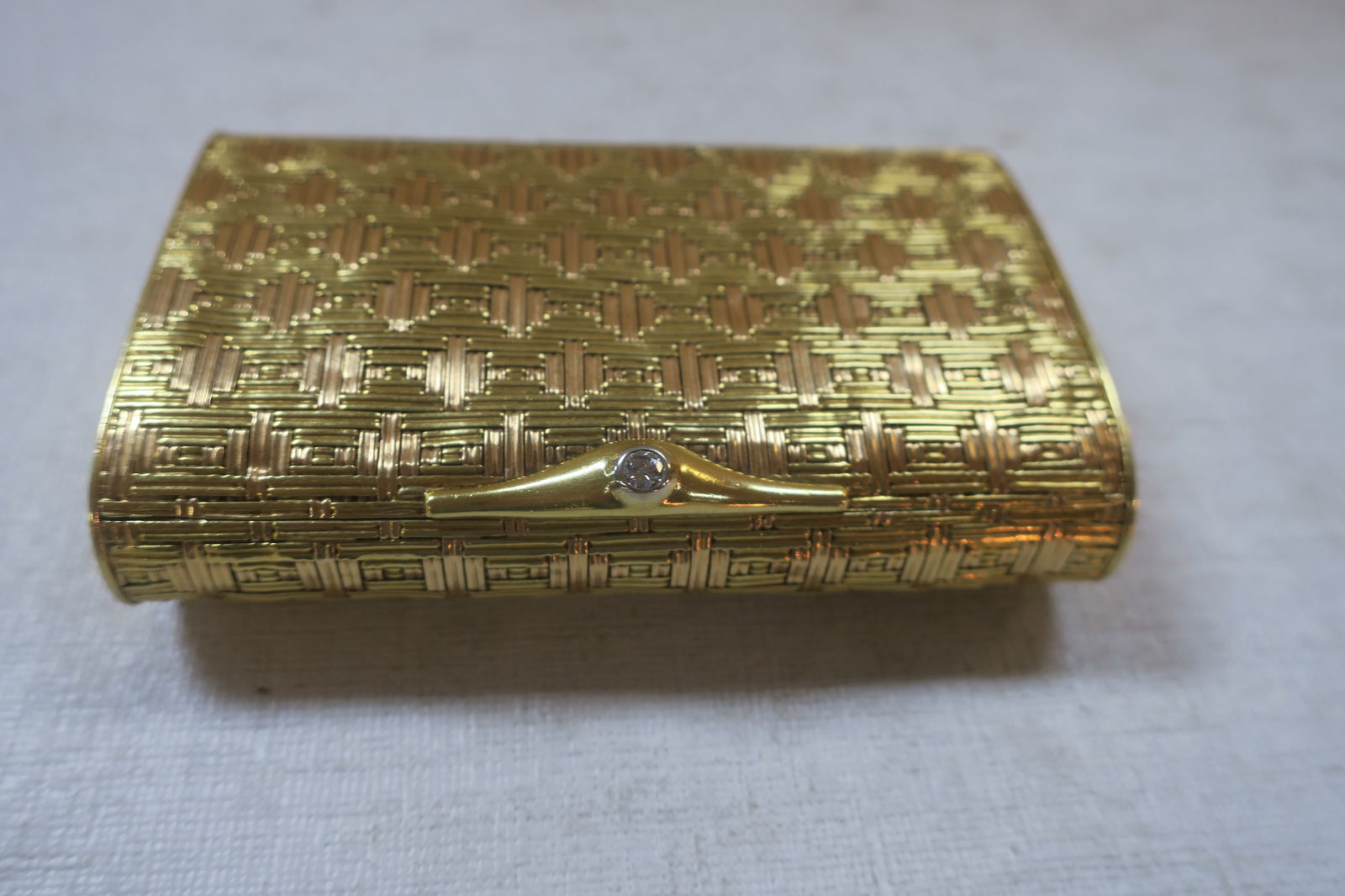 18 KT Gold Cigarette/Lipstick Clutch with Diamond (1 of 4)