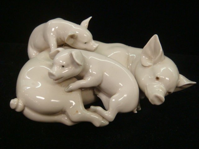 LLADRO 5228 Playful Piglets Porcelain Figurine:: LLADRO 5228 Playful Piglets Porcelain Figurine: 3"T X 7"L. Issued 1984, Retired 1998. Titled Cerda Y Cerditos (Sow and Piglets). Glaze Finish with Backstamp Blue Mark. Jose Roig Sculptor. Mint in Box.