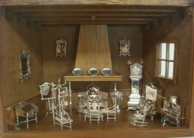 SCHOONHOVENSCH HOOIKAAS Miniature Sterling Furnitur: SCHOONHOVENSCH HOOIKAAS Miniature Sterling Furniture: Retailed by Michael Feinberg, NY. Dutch 830 Sterling Living Room Includes Mirror, Frames, Table/Chairs, Grandfather Clock, Piano, Birdcage, Spinni