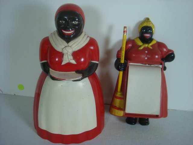 1950's Aunt Jemima F&F Plastic Cookie Jar, Memo Pad:: 1950's Aunt Jemima F&F Plastic Cookie Jar, Memo Pad: Plastic Black American Cookie Jar by F&F Mold & Die Works Dayton, OH. Minor Paint Loss and Scuffing. Miss Martha Originals Antique Reproduction Not