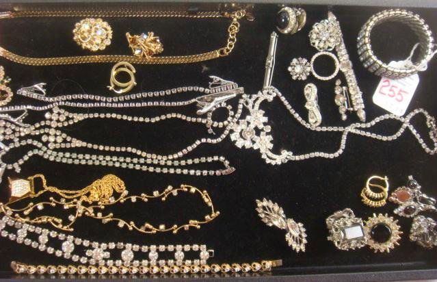 Ladies Rhinestone Bling Costume Jewelry:: Ladies Rhinestone Bling Costume Jewelry: Includes Sarah Coventry, 925 Heart Bracelet, Lisner, Crown Scarf Pin. Christian Dior and Trifari Necklaces, 2 Bar Pins, 925 Pierced Earrings, 2 Sweater Clips a
