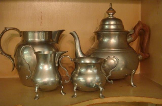 STIEFF Pewter Colonial Williamsburg Tea Set, Pitcher:: STIEFF Pewter Colonial Williamsburg Tea Set, Pitcher: Each has Stamped Colonial Williamsburg Restoration Mark, Stieff Pewter and Williamsburg on Bottoms. Teapot with Teak Handle and Finial, Sugar, Cre