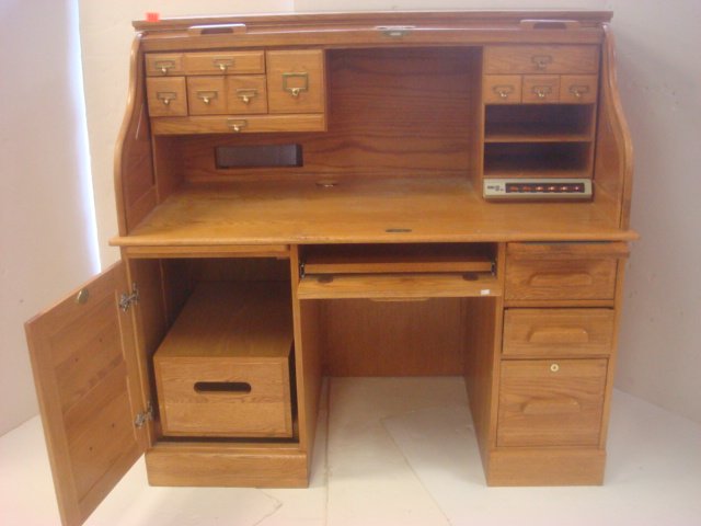 Winners Only Oak Rolltop Computer Desk Mar 16 2014 Phoebus