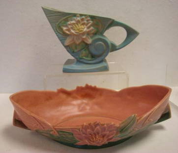 ROSEVILLE WATERLILY Double Handled Console & Basket:: ROSEVILLE WATERLILY Double Handled Console & Basket: Console Has Pink Waterlily Turning to Green on Pink Background. #443-12", Cir. l 1940's. Ceil Blue Back- ground w/White Flowers, Large Handled