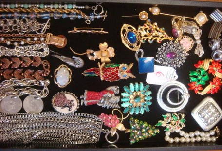 Ladies Costume Pins, Bracelets and Earrings:: Ladies Costume Pins, Bracelets and Earrings: Silver Heart Bracelets, Peso Coin Bracelet, 13 Strands of Various Length, Holiday Colored Stones, Enamel and Floral Pins. Some Sara Coventry, Napier and