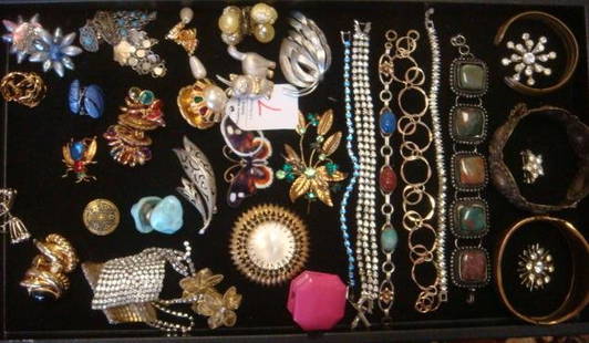 Assortment of Ladies Earrings, Bracelets and Pins:: Assortment of Ladies Earrings, Bracelets and Pins: Bangle, Cuff, Rhinestone, Enamel, Shell, Copper, Silver and Goldtone Brooches. Spun, Bead and Filigree Clip Earrings. Makers from Germany and Zecho.