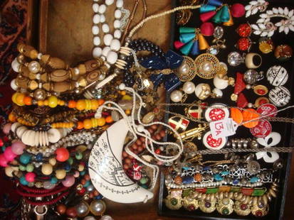 Another Treasure Trove Of Costume Jewelry:: Another Treasure Trove Of Costume Jewelry: More Of The Shiny Things You Love. Necklaces, Clip-On Earrings, Bracelets, Pins. (100-200)