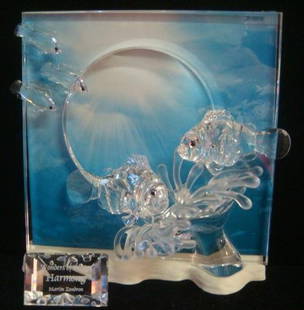 SWAROVSKI Wonders of the Sea, Harmony:: SWAROVSKI Wonders of the Sea, Harmony: By Martin Dendron. 2005 Annual Edition for SCS Members Only. 1st of 3. Clown Fish with Sea Anemone. 6.9"T, 7.8"W. Includes Plaque and Original Boxes. Mirror or