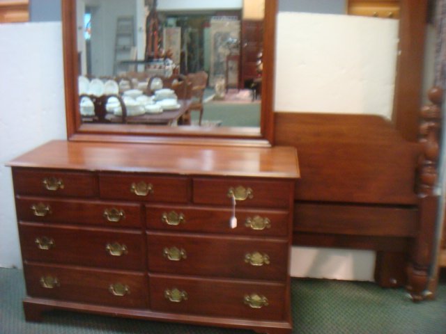 HENKEL-HARRIS, VIRGINIA GALLERIES Bed and Dresser:: HENKEL-HARRIS, VIRGINIA GALLERIES Bed and Dresser: Chippendale Style Three Short Drawers over Six Long, Mirrored Dresser, Wild Black Cherry Original Finish & Brass Hardware. Full-sized Bed with Ball F
