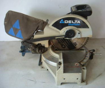 DELTA Shopmaster Compound Miter Saw, Model MS250:: DELTA Shopmaster Compound Miter Saw, Model MS250: Delta Shopmaster 10" Saw, Model MS250. (50-100)